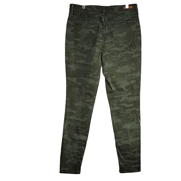 Social Standard by sanctuary Women High-Rise Skinny Camo Zip Closure Size 12/31 - Picture 2 of 10